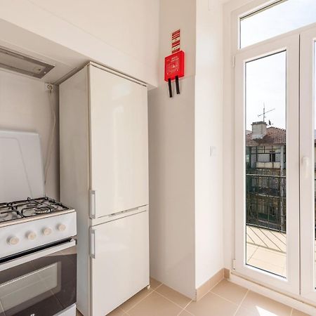 Guestready - Saldanha Building Tower Apartment ลิสบอน ภายนอก รูปภาพ
