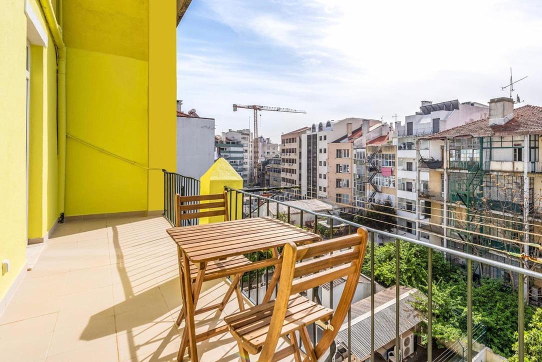 Guestready - Saldanha Building Tower Apartment ลิสบอน ภายนอก รูปภาพ