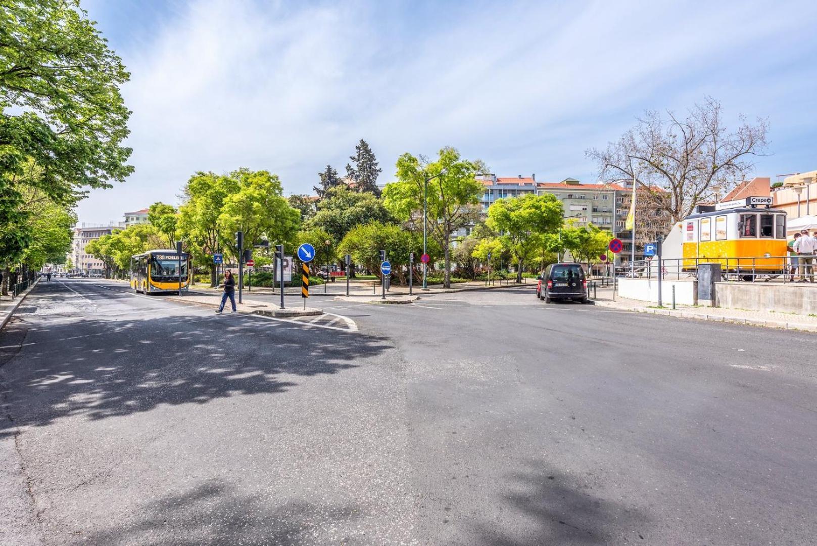 Guestready - Saldanha Building Tower Apartment ลิสบอน ภายนอก รูปภาพ